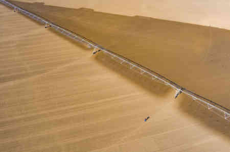 Center Pivot Dry Wheel track sprinkler package in Central Valley California