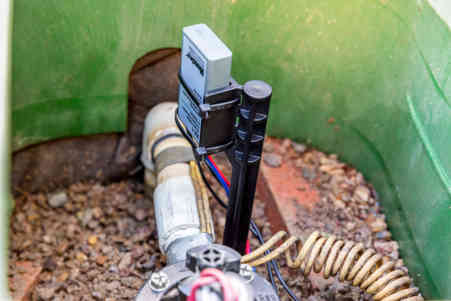 Universal Decoder Stake